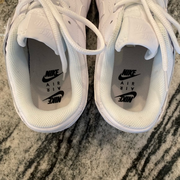 New Nike Air Force 1s Shadows Sneakers - Picture 7 of 11